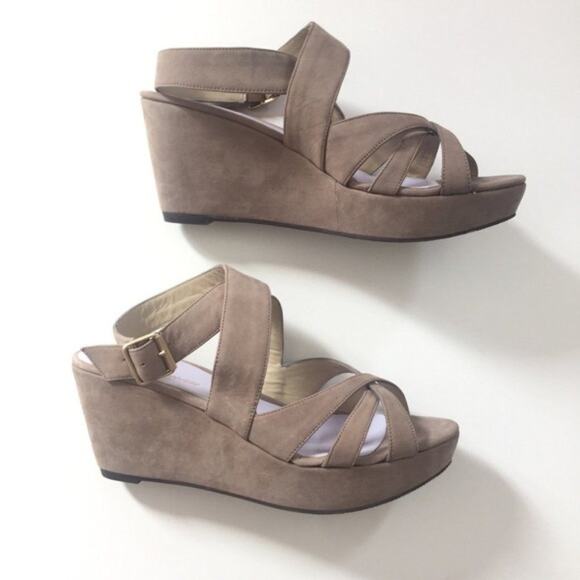 Delman ankle wrap wedges in taupe size 10 M - Picture 9 of 9